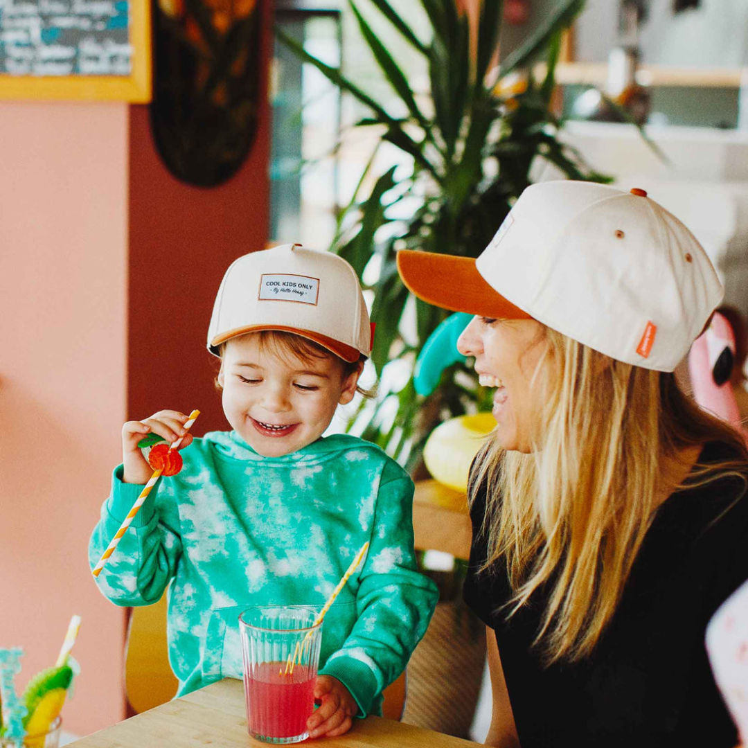 Hello Hossy Mini Beige Cap (Dads)