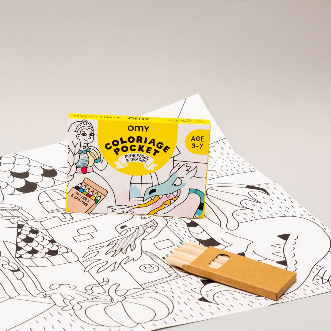 Princesses Dragon Mini Foldable Colouring Kit for Kids with 6 Coloured Pencils