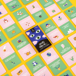 Imagination game cards open showing what-if scenario prompts in French, Minus Éditions Avec des Si creative storytelling activity, French vocabulary building for French-speaking children