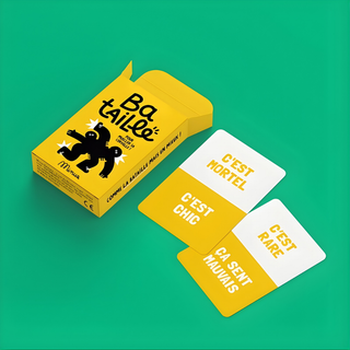 Brain training quiz cards open showing knowledge battle questions in French, Minus Éditions Bataille educational game, French general knowledge and reading practice for francophone kids