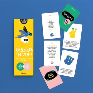 Treasure hunt kit cards open showing clue ideas and hiding challenges in French, Minus Éditions Trésor en Vue party game, birthday and playdate entertainment for francophone kids