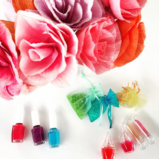 Crepe Paper Roses Craft Kit