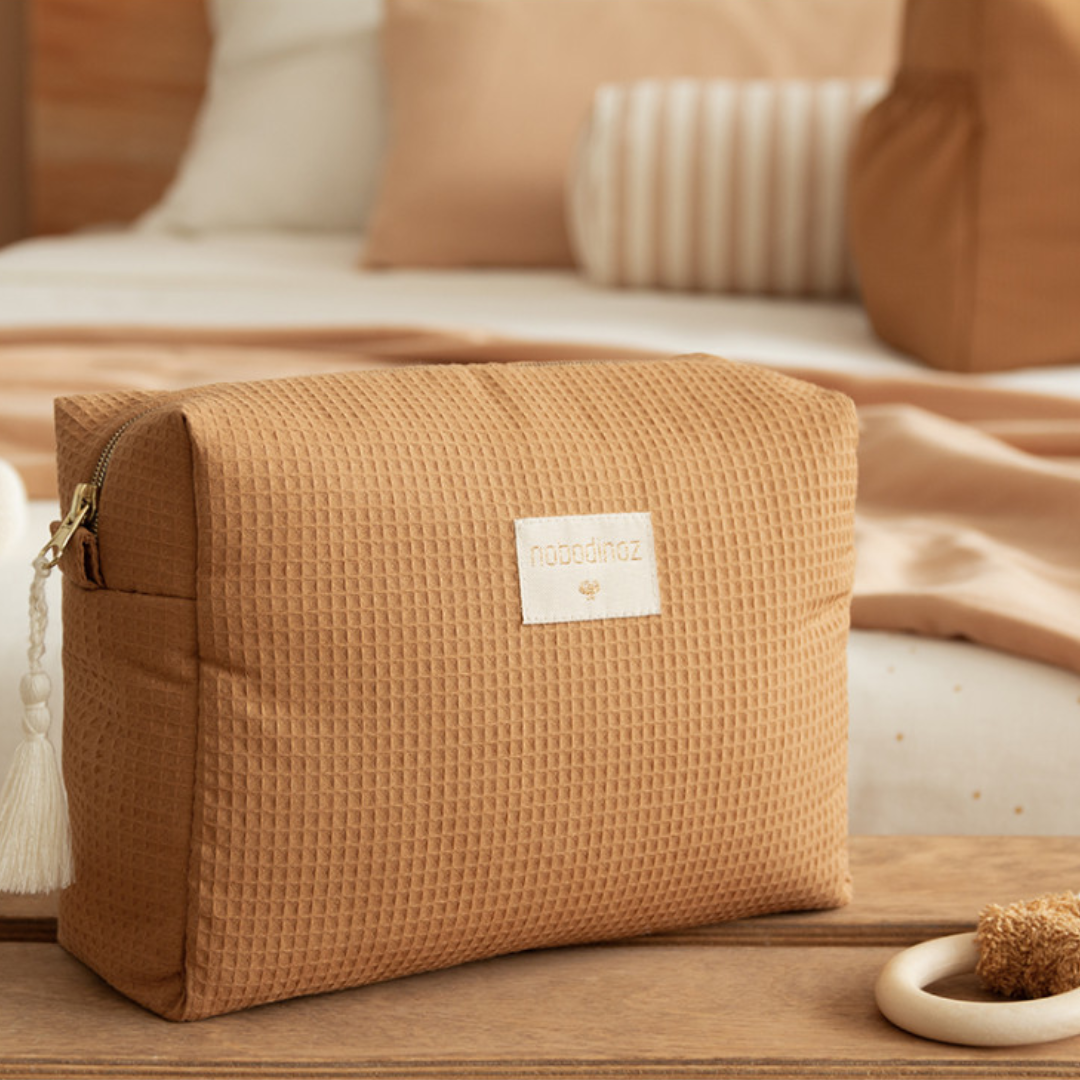 Diva Waterproof Vanity Case - Caramel