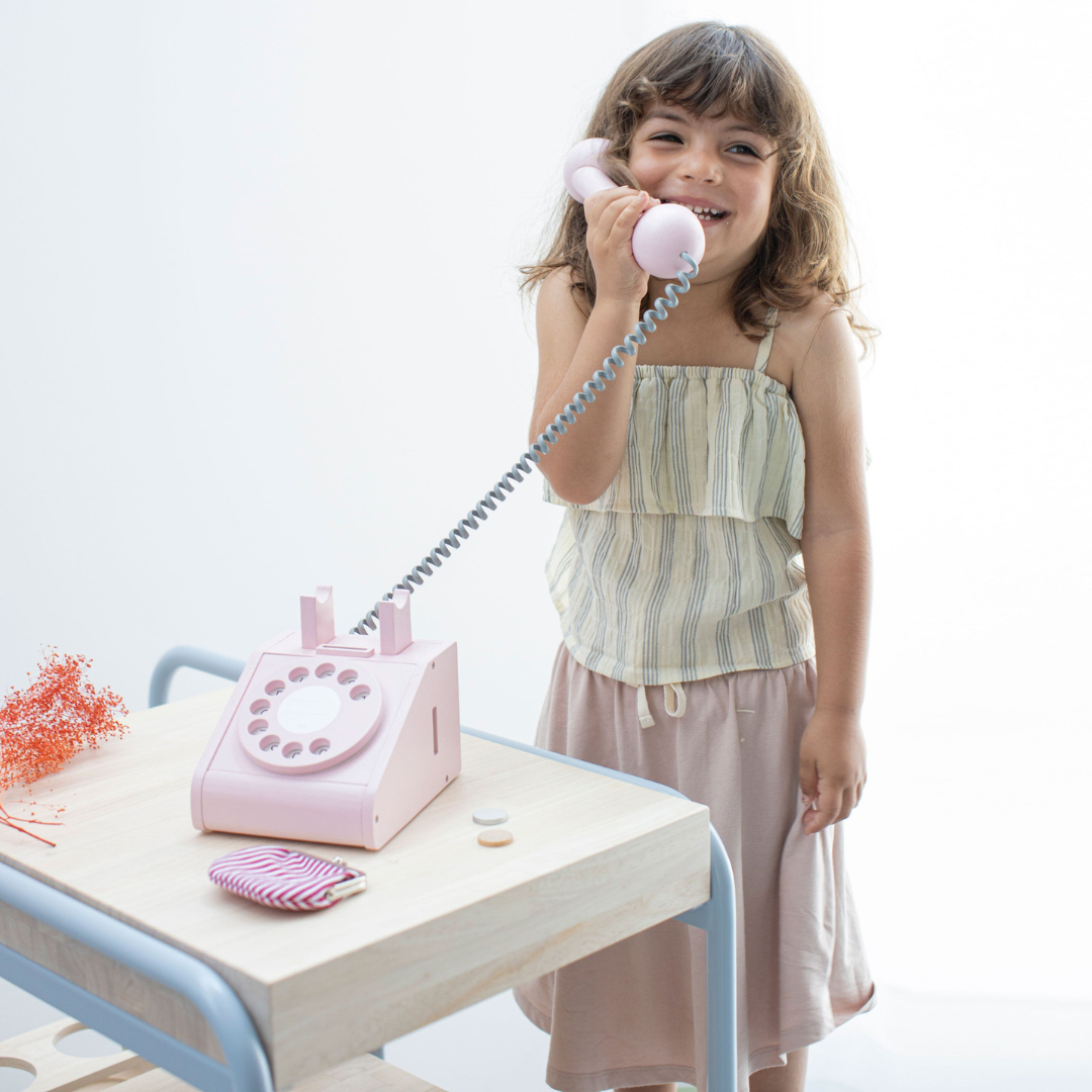 Classic Dial Telephone Toy Pink