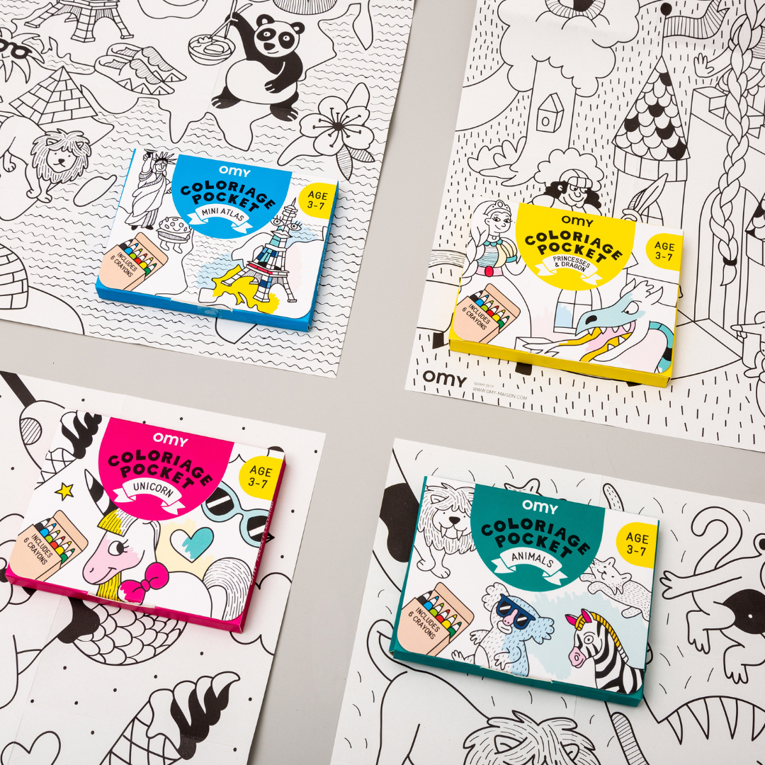 Princesses Dragon Mini Foldable Colouring Kit for Kids with 6 Coloured Pencils