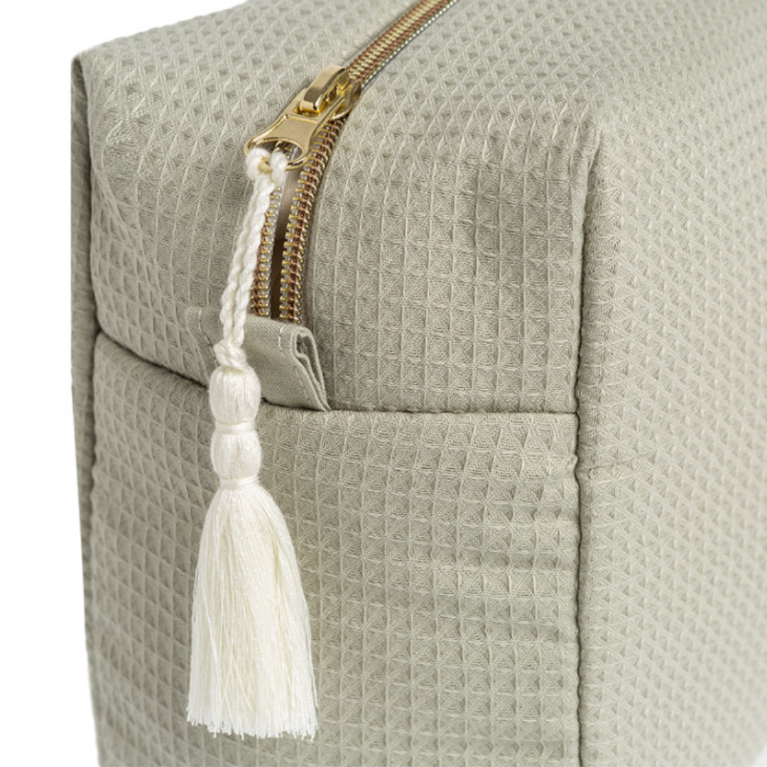 Diva Waterproof Vanity Case - Laurel Green